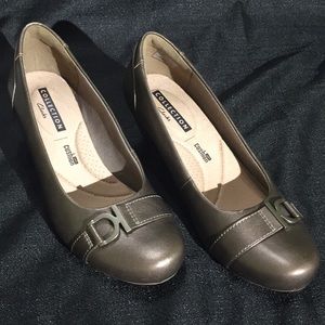 NWOB Clark’s Wedges Femmes